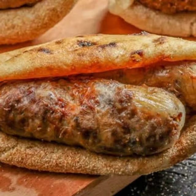 Kabeb Wrapped in Lamb Fat - Tarb Sandwich - رغيف طرب.