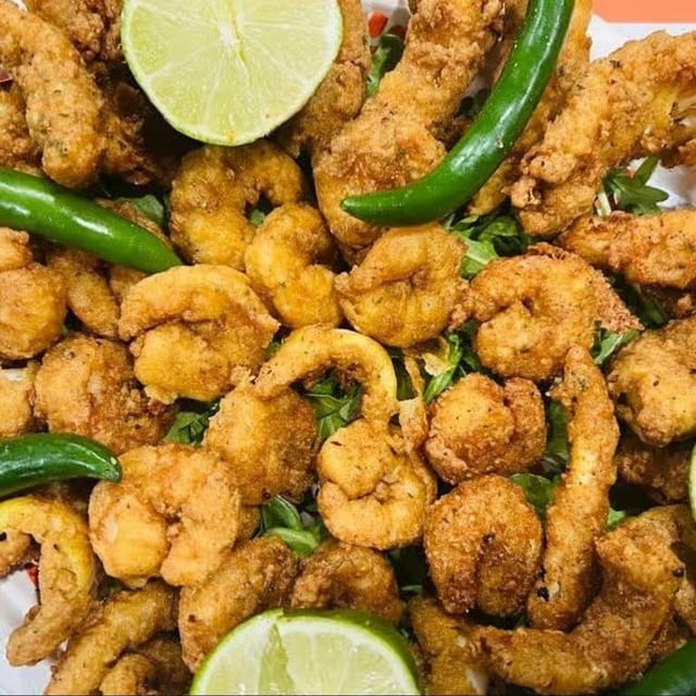 Mix Seafood Plate - طبق مأكولات بحرية مشكلة.