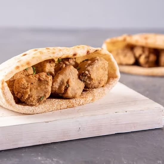 Half Fried Beef Brains Sandwich - نص رغيف مخ بانيه.